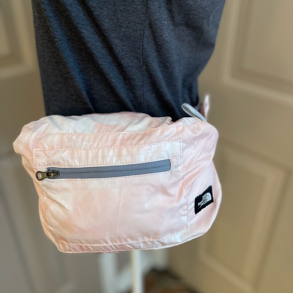The North Face Fanorak Windwall pink tie dye pullover 1/4 zip windbreaker Size S - Picture 11 of 12